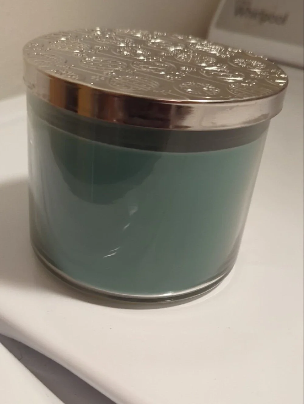 Bath & Body Works Top Shelf Elf Candle — Light Blue with Silver Lid